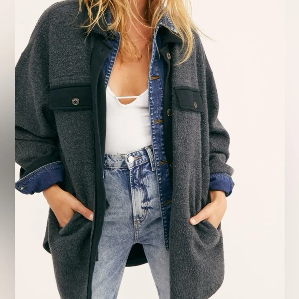 Free People Ruby Jacket Oversized Shacket Fleece Distressed Washed Black Size M - Picture 9 of 9